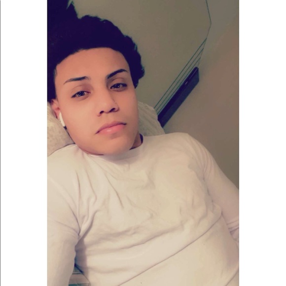 Meet your Posher, Juelz - Picture 1 of 1